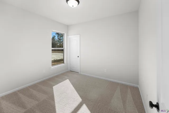 $263,410 | 30807 Eden Way Drive, Denham Springs, LA 70726