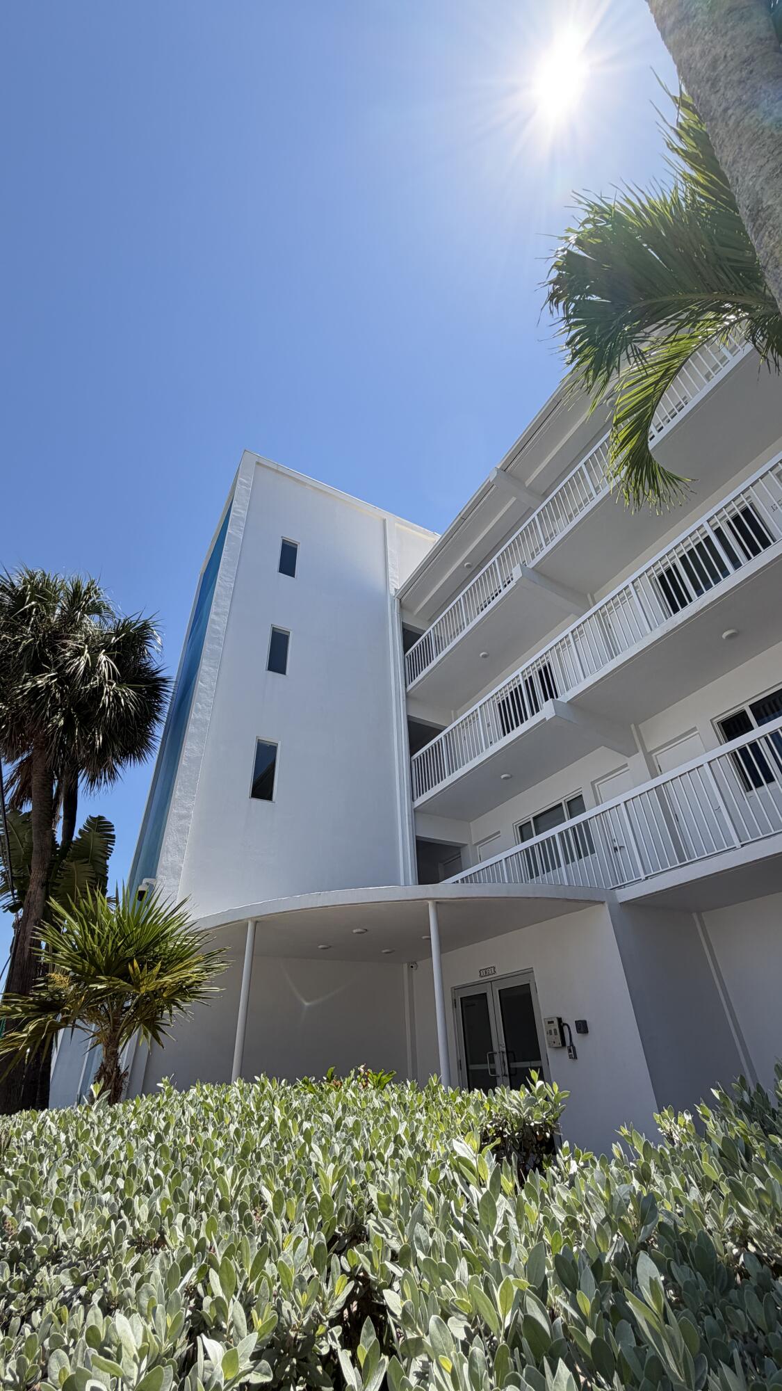 1801 South Surf Road, Unit 2A Hollywood, FL 33019 - Photo 6 of 51 76