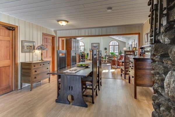 58 Old Mill Road Harvard, MA 01451 - Photo 5 of 30 Gallery Image 5