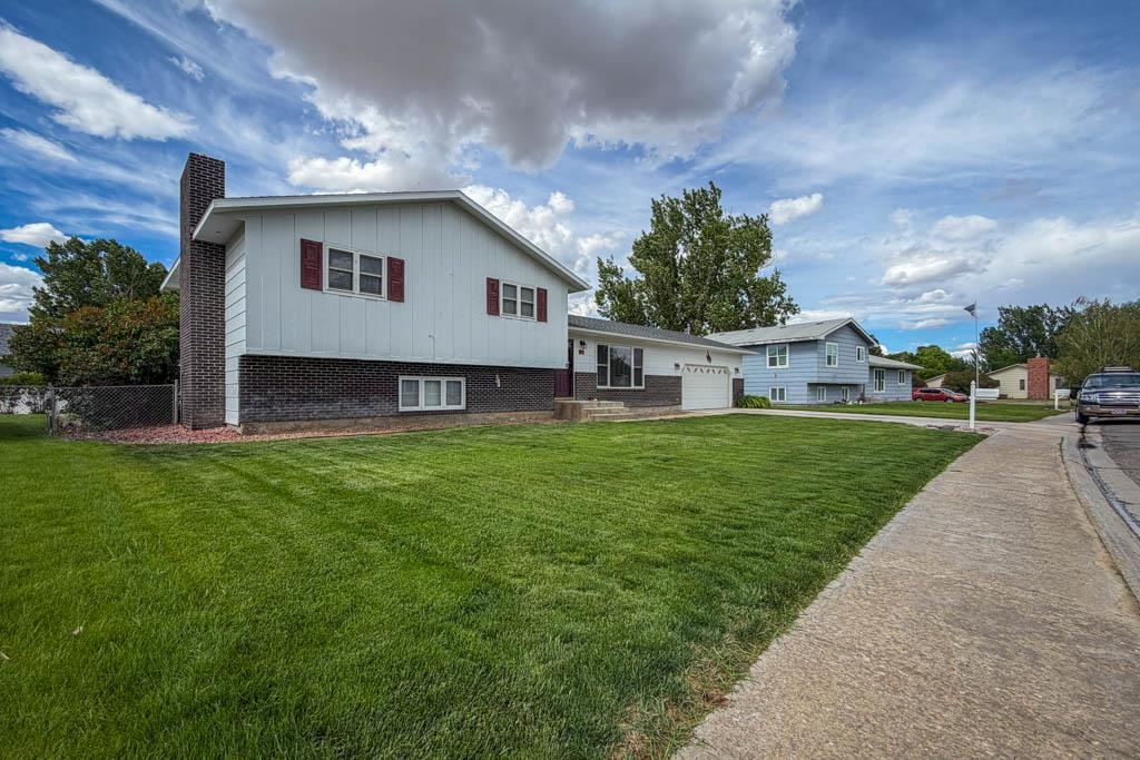 1831 Circle Road Worland, WY 82401 - Photo 2 of 28