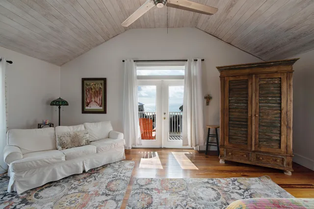 $2,400,000 | 4484 Ocean View Drive, Destin, FL 32541