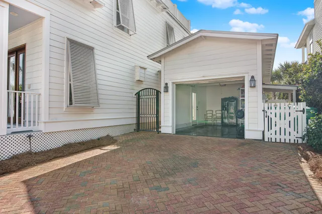 $2,400,000 | 4484 Ocean View Drive, Destin, FL 32541