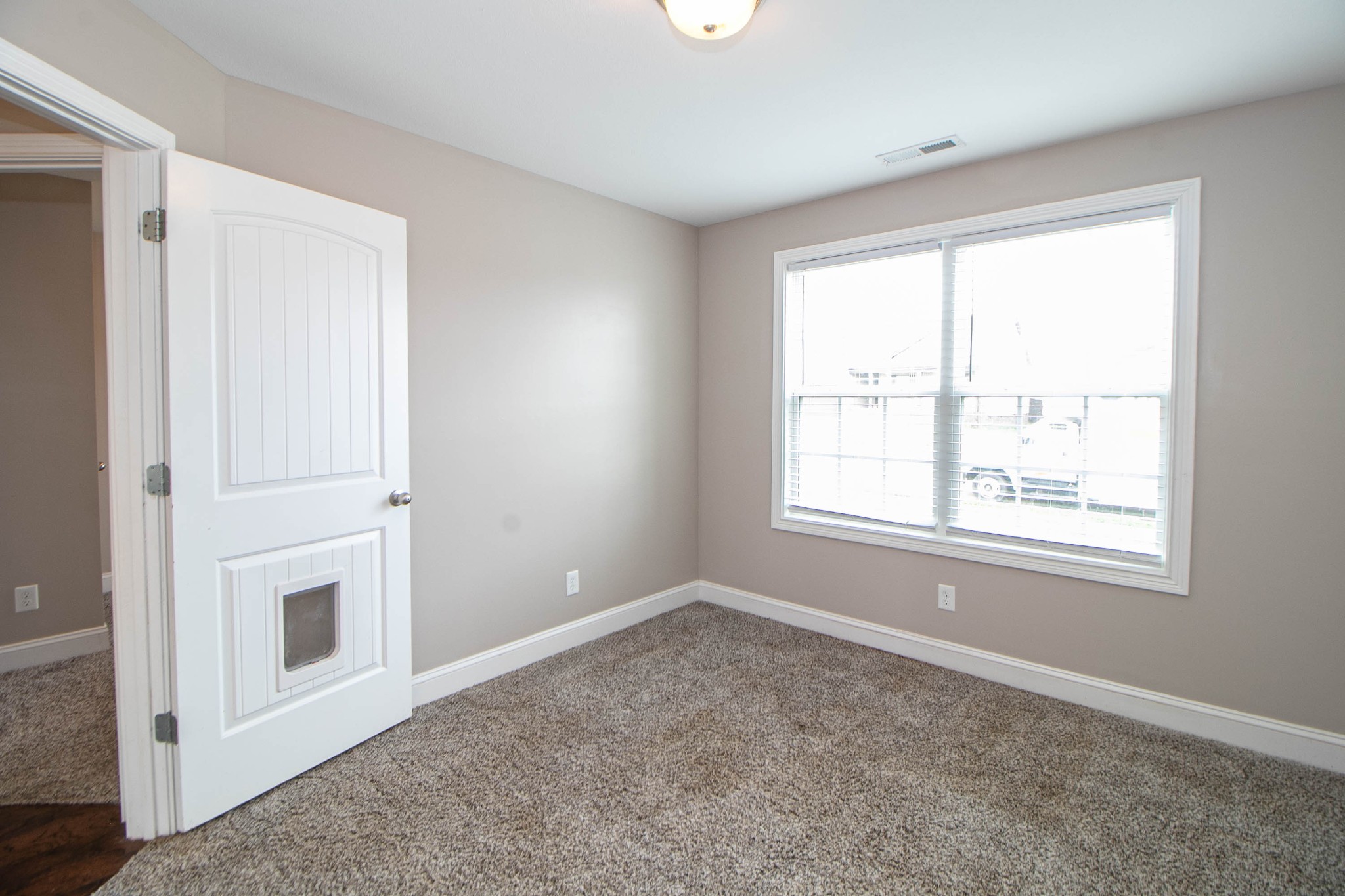 151 Ambridge Street Oak Grove, KY 42262 - Photo 19 of 30 an empty room with windows and closet