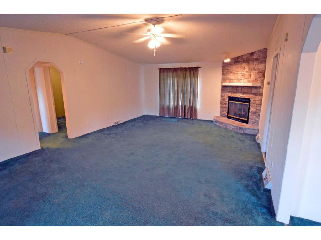 531 Piney Grove Road Hampton, TN 37658 - Photo 12 of 27 LRGreat RM