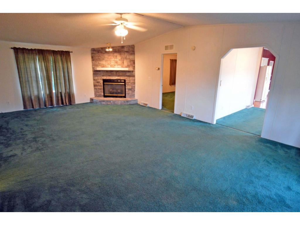 531 Piney Grove Road Hampton, TN 37658 - Photo 13 of 27 LRGreat RM
