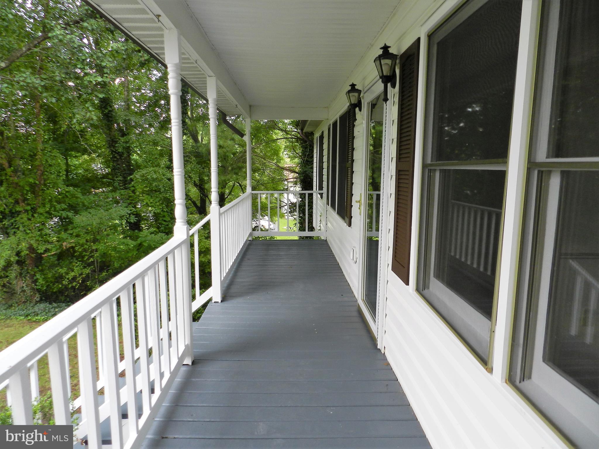 6821 Redground Road Fredericksburg, VA 22407 - Photo 2 of 23 Exterior (Front)