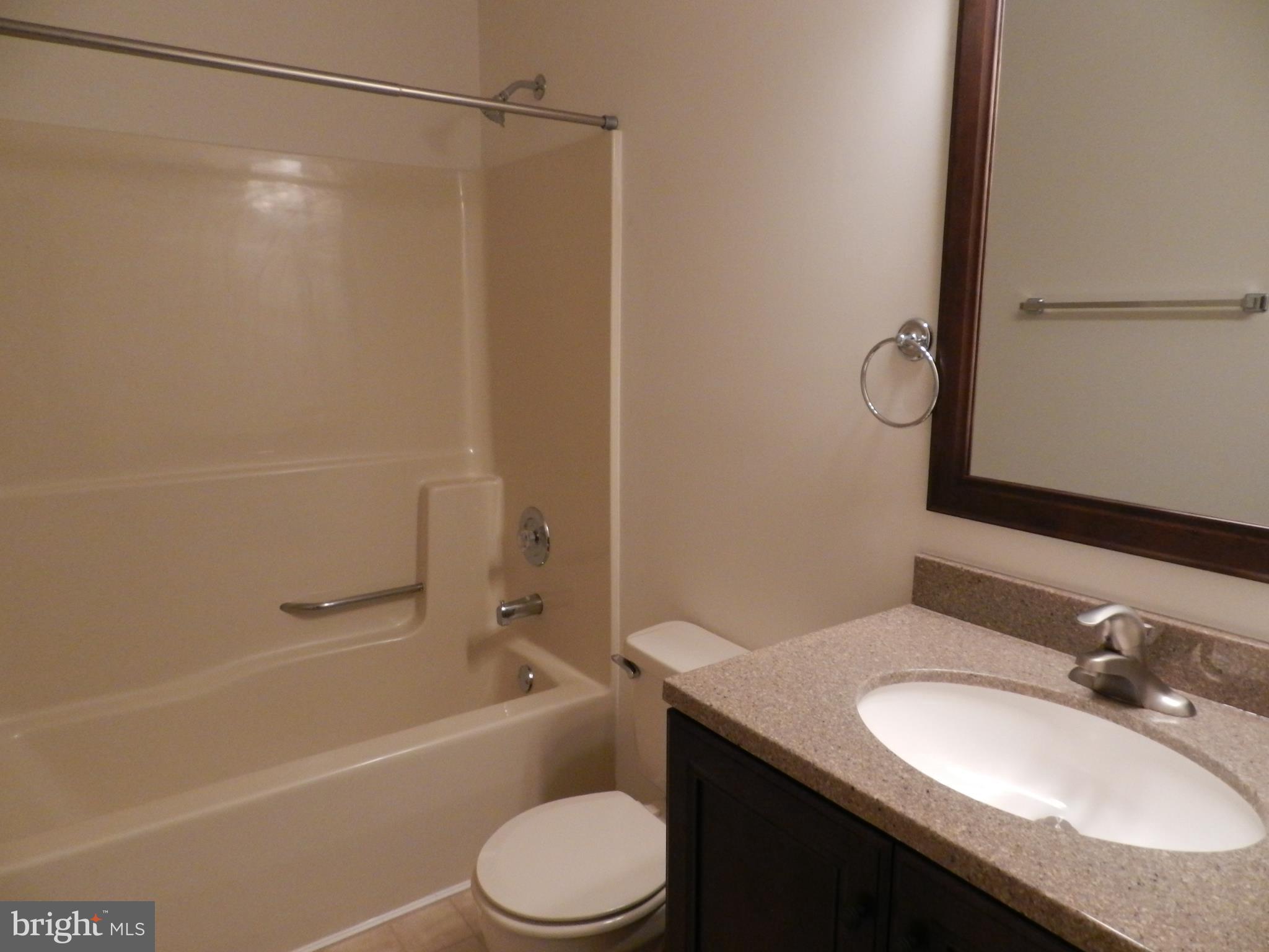 6821 Redground Road Fredericksburg, VA 22407 - Photo 15 of 23 Bath