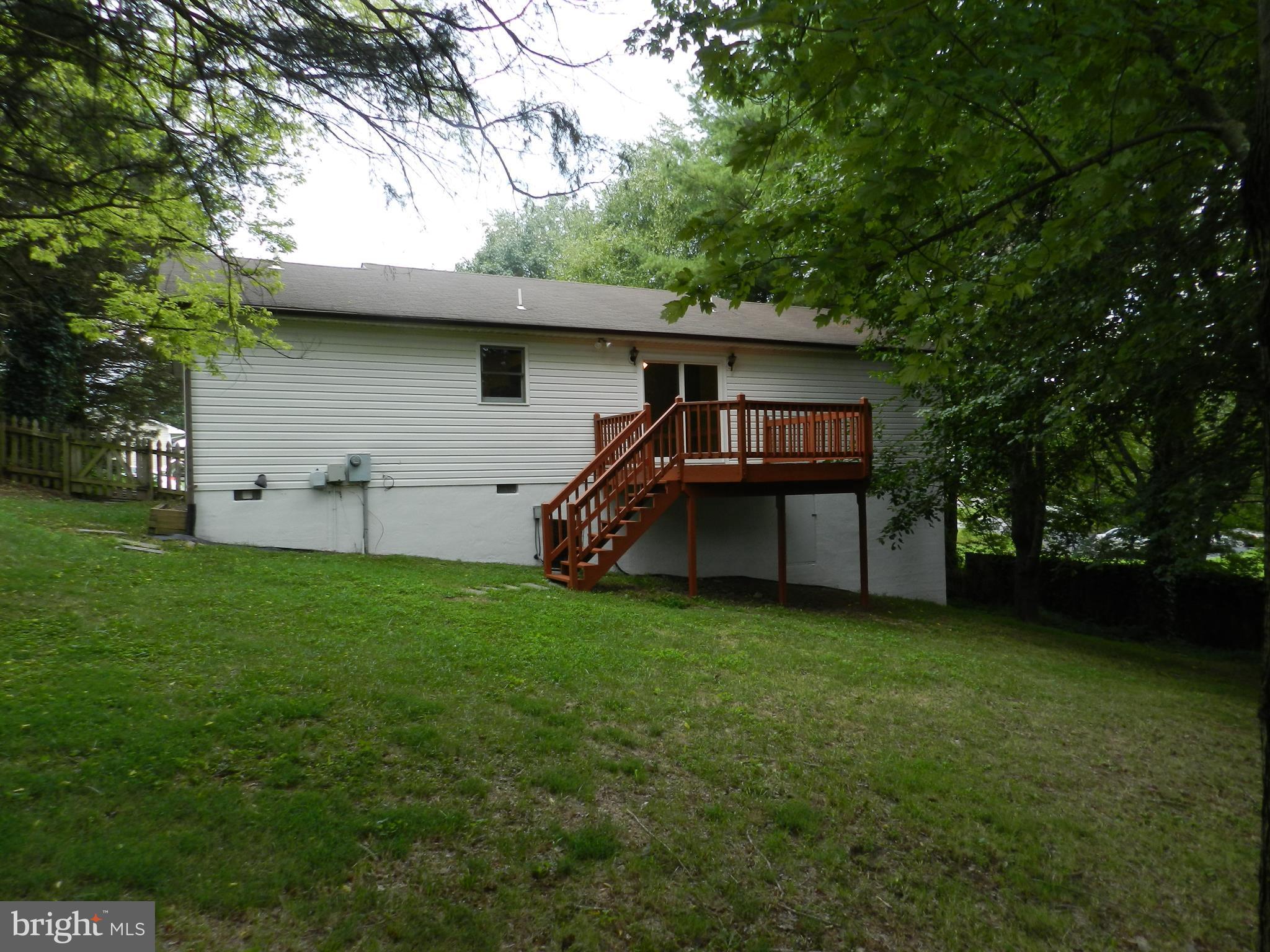 6821 Redground Road Fredericksburg, VA 22407 - Photo 17 of 23 Exterior (Rear)