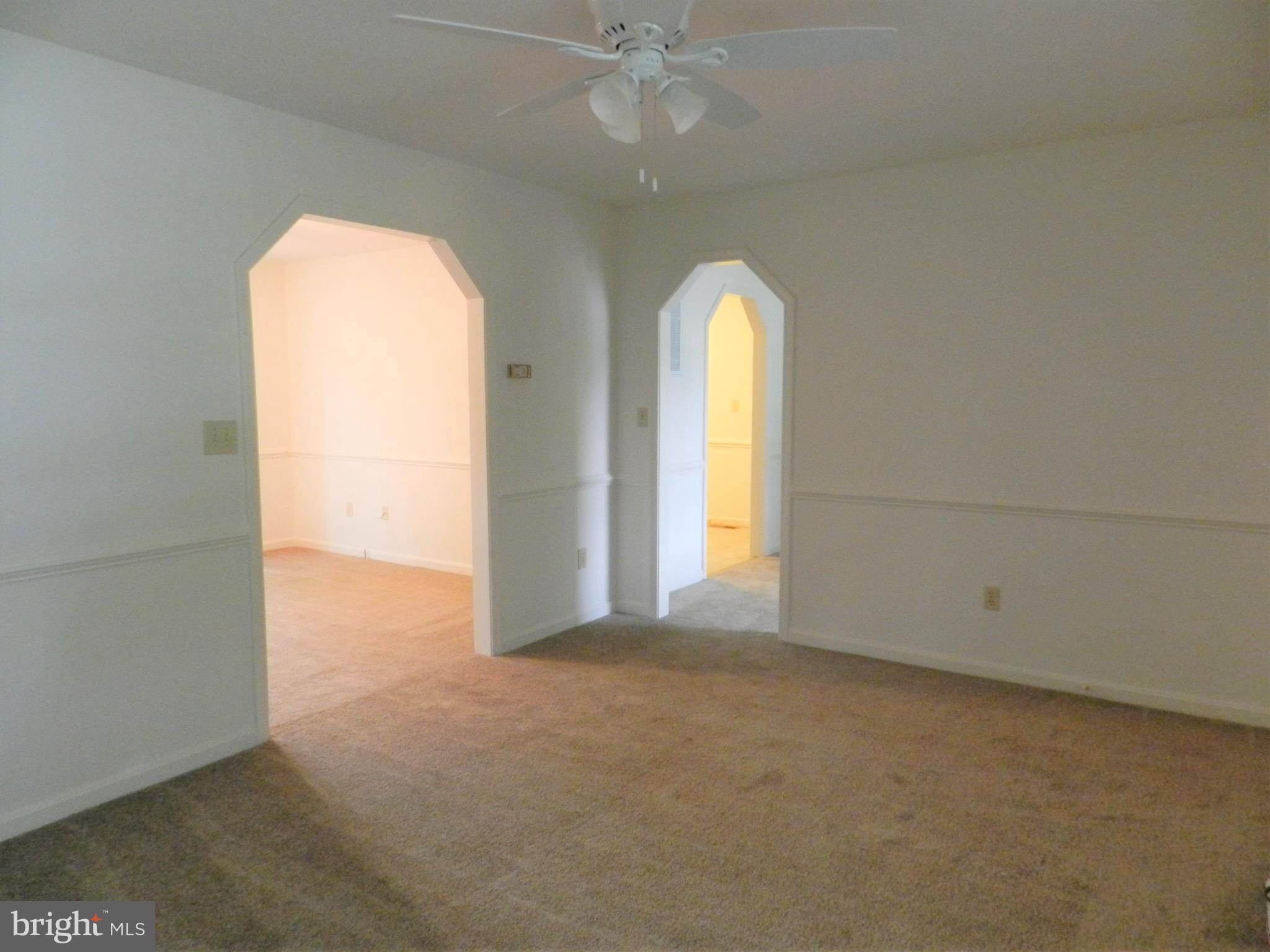 6821 Redground Road Fredericksburg, VA 22407 - Photo 3 of 23 Living Room