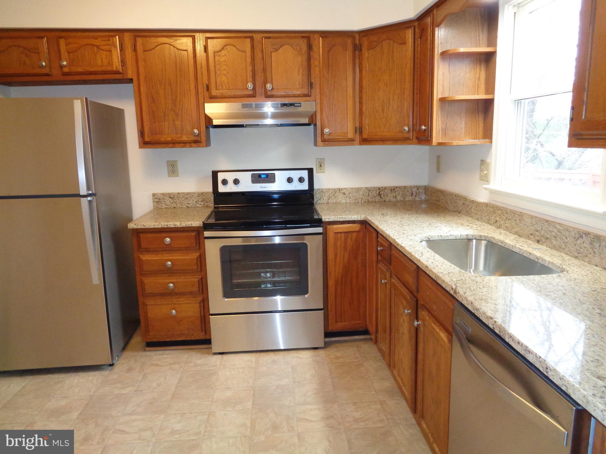 6821 Redground Road Fredericksburg, VA 22407 - Photo 9 of 23 Kitchen