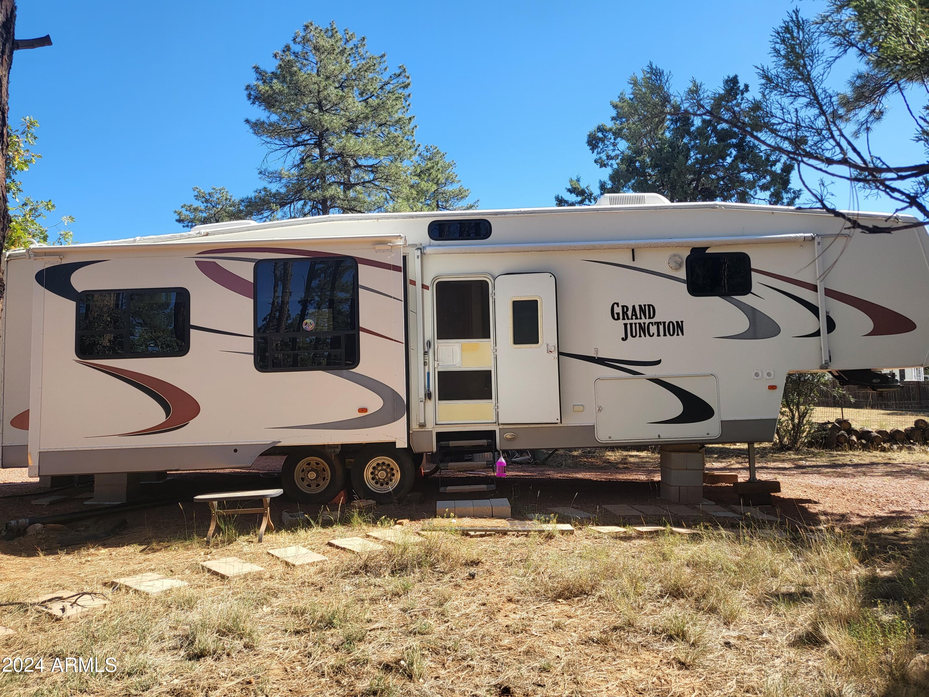 3962 Pine Road, Unit 9 Pine, AZ 85544 - Photo 12 of 35 Grand Junction 5th Wheel