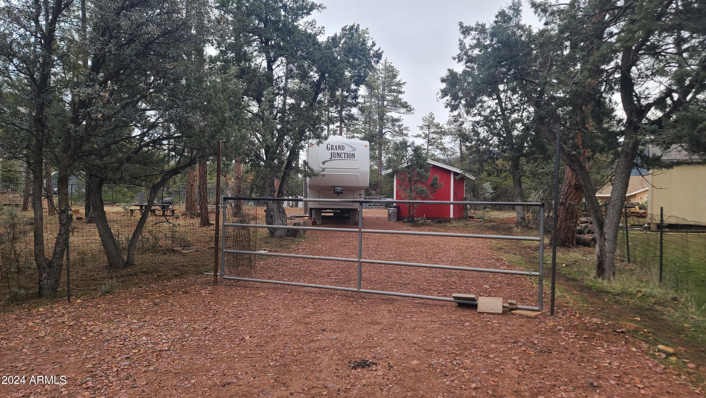 3962 Pine Road, Unit 9 Pine, AZ 85544 - Photo 2 of 35 One of Two Gates