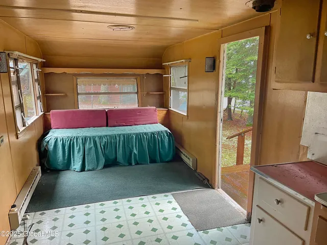 $327,900 | 170 East Shore Drive, Horicon, NY 12808