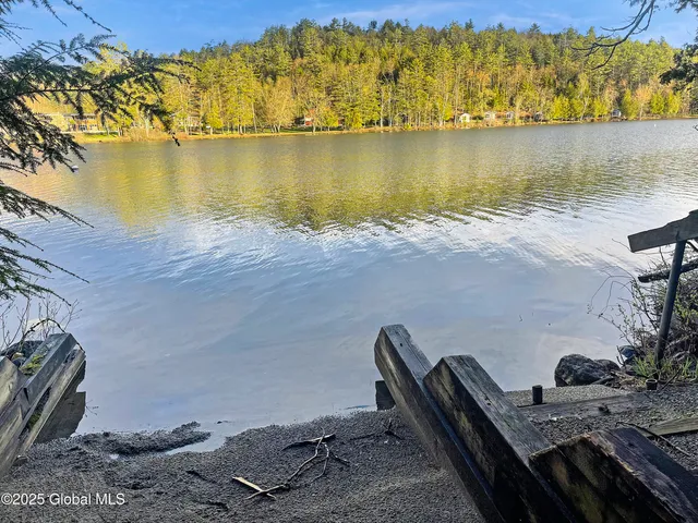 $327,900 | 170 East Shore Drive, Horicon, NY 12808