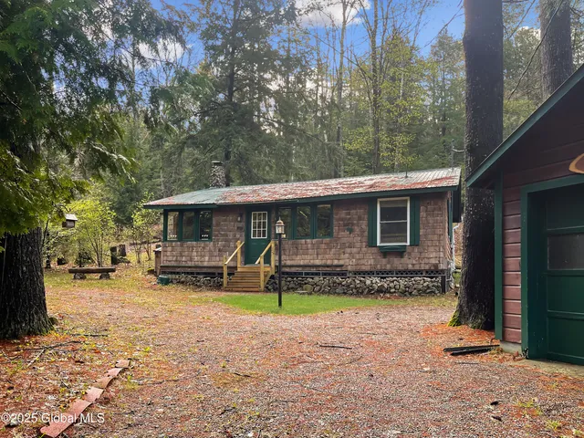 $327,900 | 170 East Shore Drive, Horicon, NY 12808