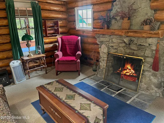 $327,900 | 170 East Shore Drive, Horicon, NY 12808