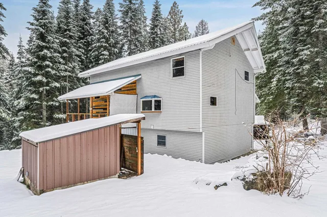 $430,000 | 2542 Rocky Gorge Road, Newport, WA 99156