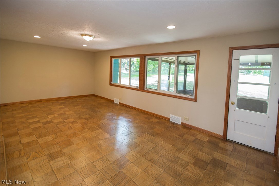 7864 Brecksville Road Brecksville, OH 44141 - Photo 24 of 35