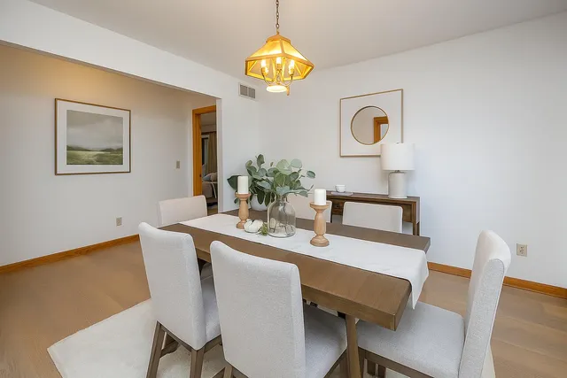 $625,000 | W4436 East Lakeview Road, Hustisford, WI 53034