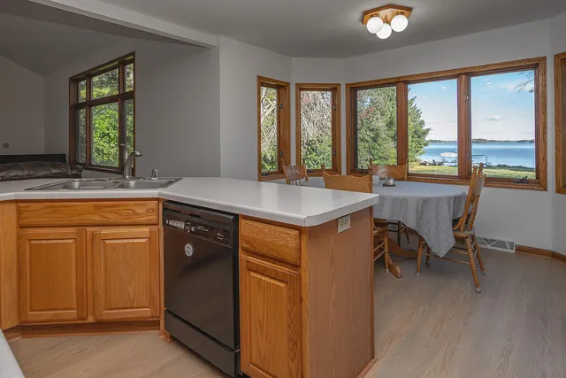 $625,000 | W4436 East Lakeview Road, Hustisford, WI 53034