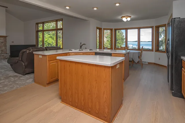 $625,000 | W4436 East Lakeview Road, Hustisford, WI 53034