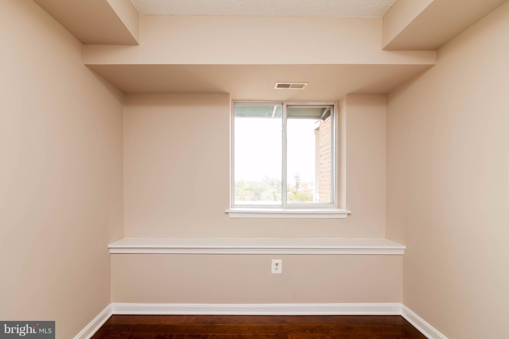 2605 Douglass Road Southeast, Unit 302 Washington, DC 20020 - Photo 17 of 30 Interior (General)