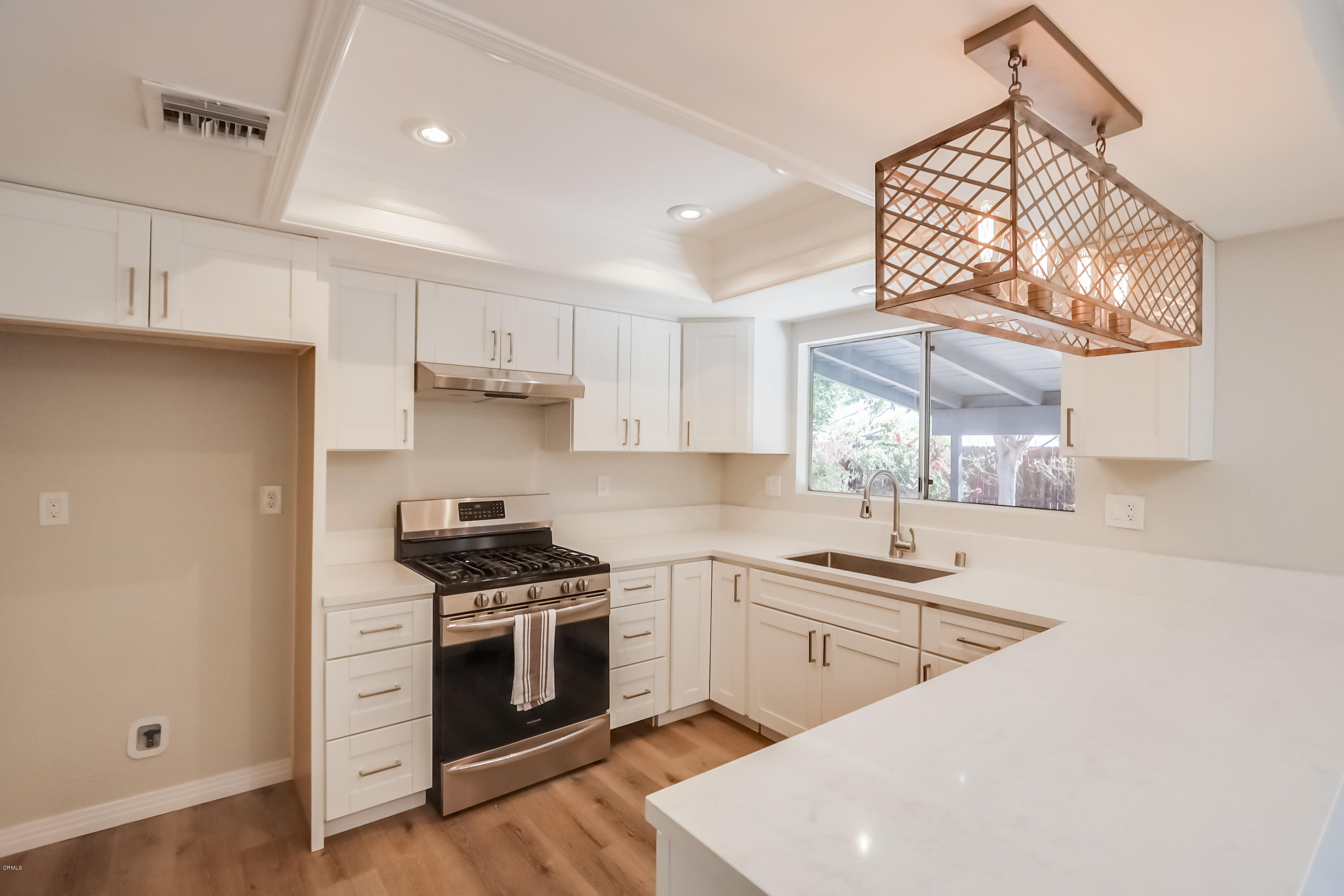 12739 Roca Grande Drive Poway, CA 92064 - Photo 6 of 23 IMG_6568