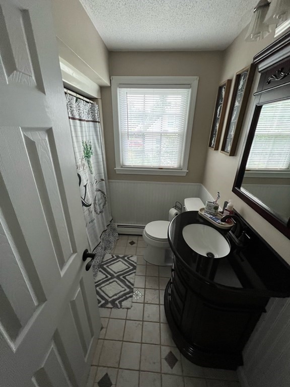 58 Robinhood Road Nashua, NH 03062 - Photo 14 of 19 Gallery Image 14