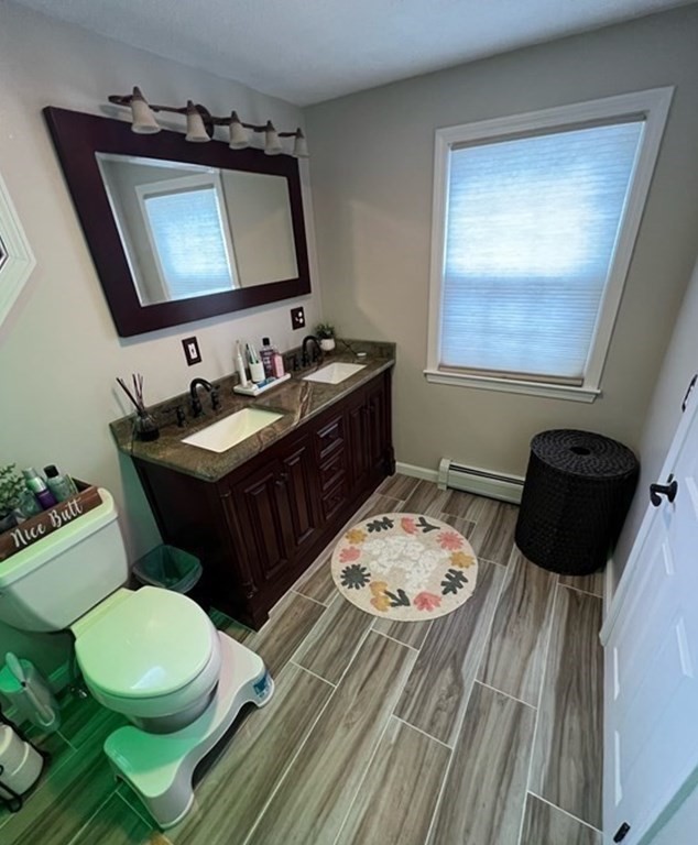 58 Robinhood Road Nashua, NH 03062 - Photo 16 of 19 Gallery Image 16
