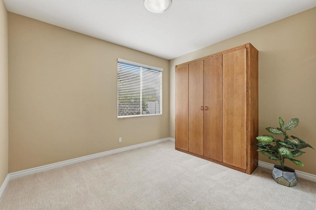 6050 Malea Way Oceanside, CA 92056 - Photo 22 of 36