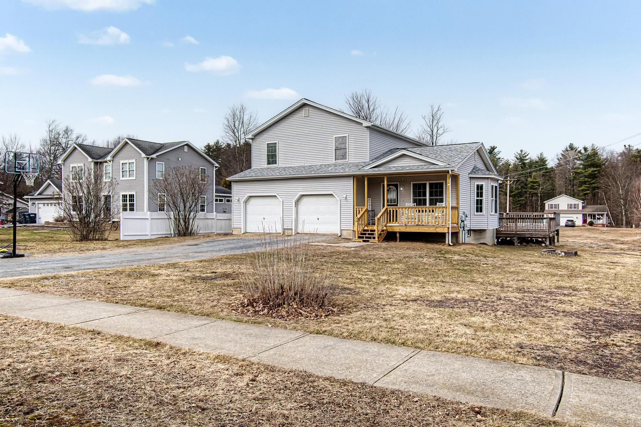 16 Shannon Way Milton, VT 05468 - Photo 3 of 54