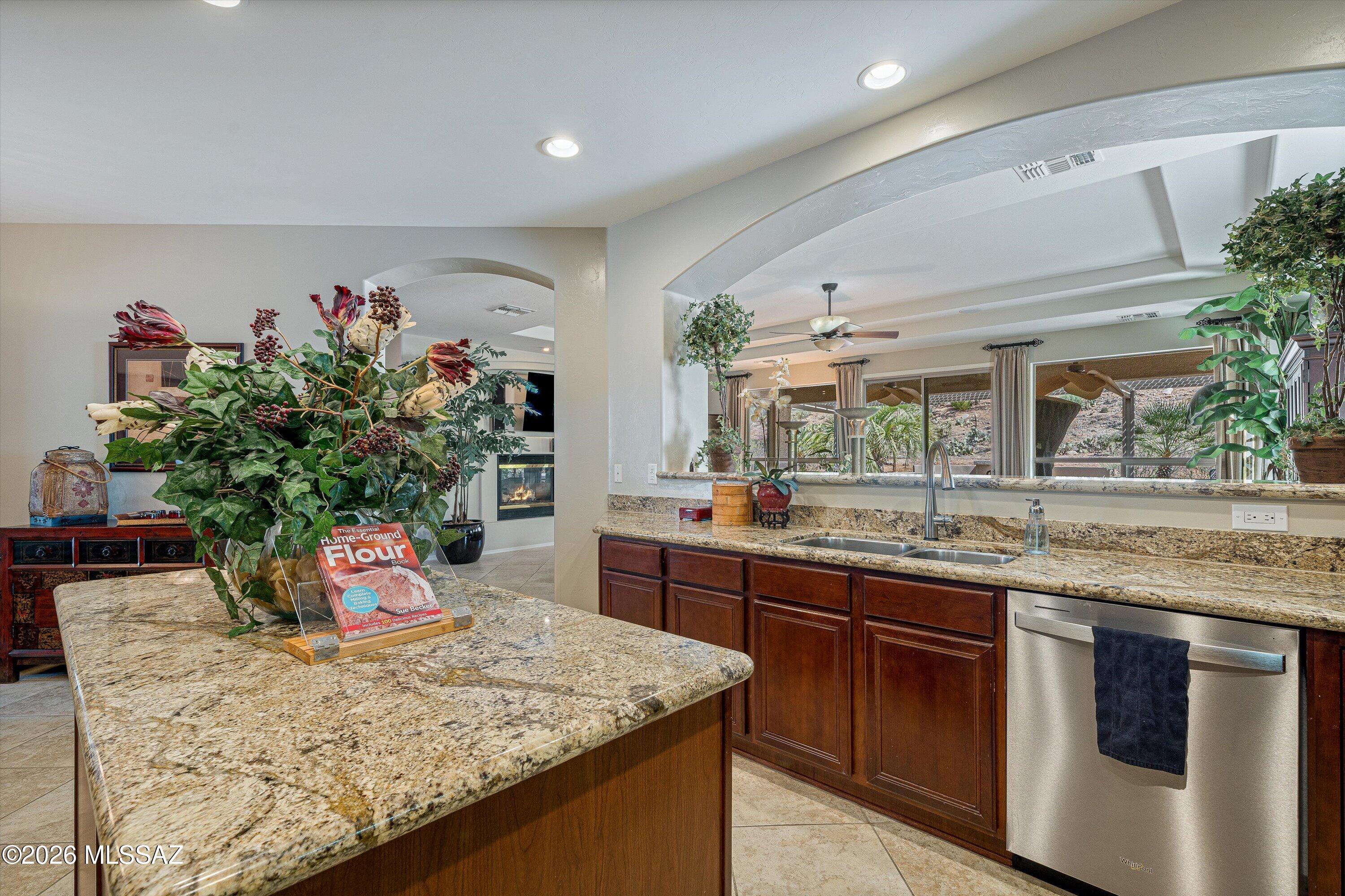 62486 East Northwood Road Tucson, AZ 85739 - Photo 20 of 50 Granite Countertops
