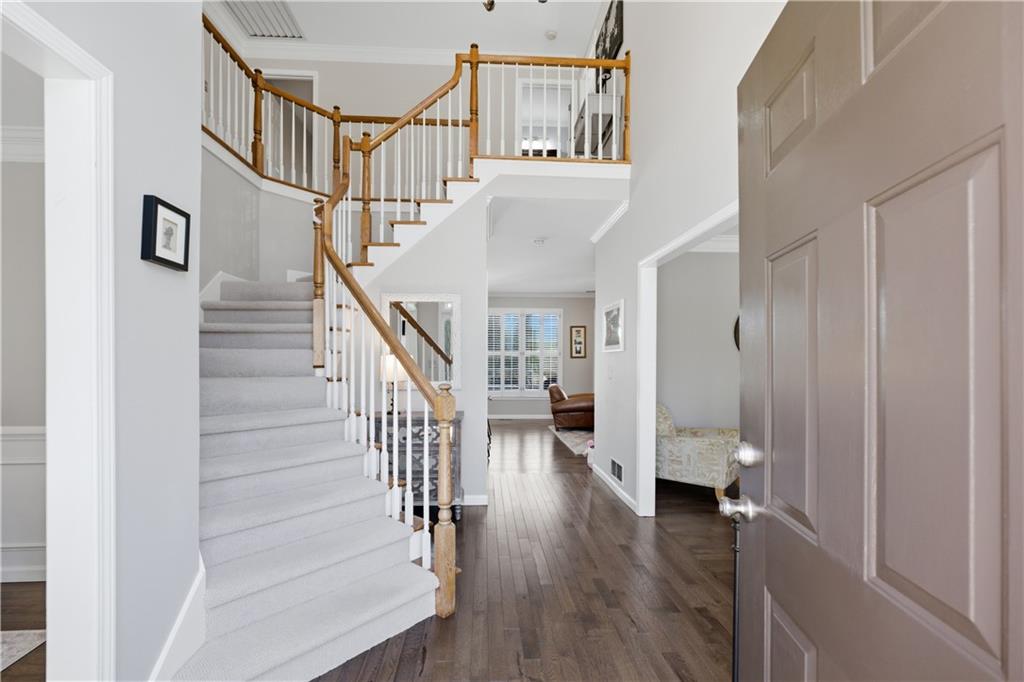 1640 Pinetree Pass Lane Southwest Lilburn, GA 30047 - Photo 5 of 57