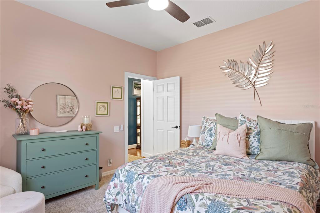 5611 East Longboat Boulevard Tampa, FL 33615 - Photo 27 of 48