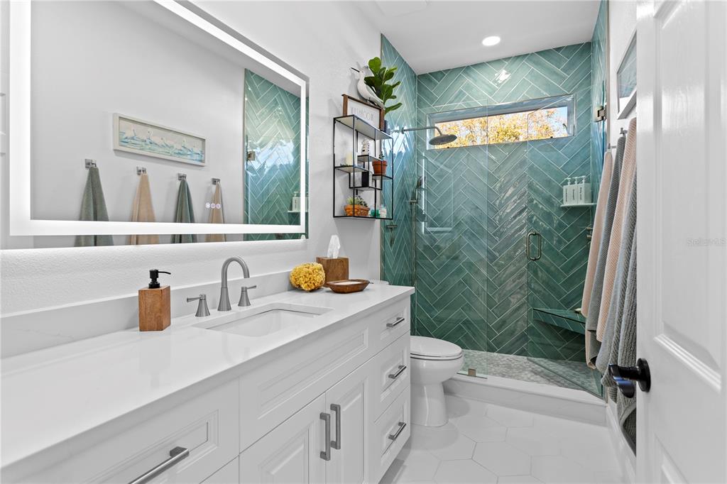 5611 East Longboat Boulevard Tampa, FL 33615 - Photo 31 of 48