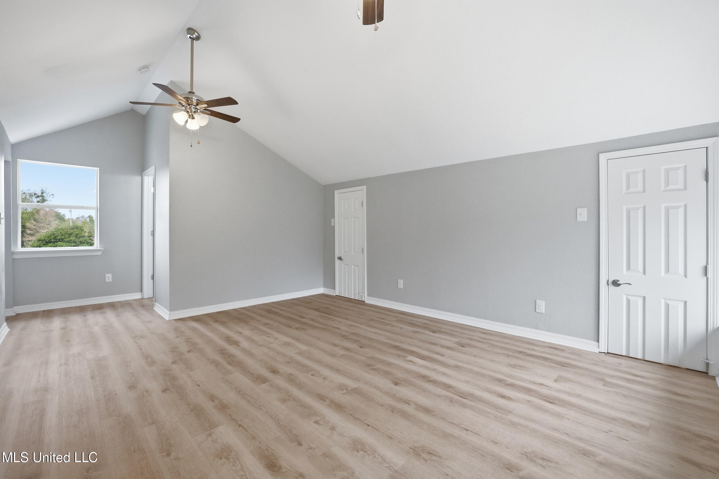 3285 Sandy Bluff Drive D'Iberville, MS 39540 - Photo 23 of 86 upstairs bedroom