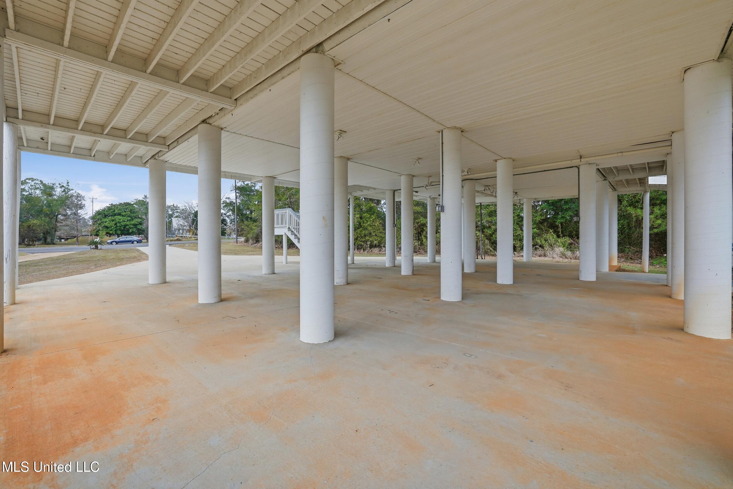 3285 Sandy Bluff Drive D'Iberville, MS 39540 - Photo 52 of 86 under home