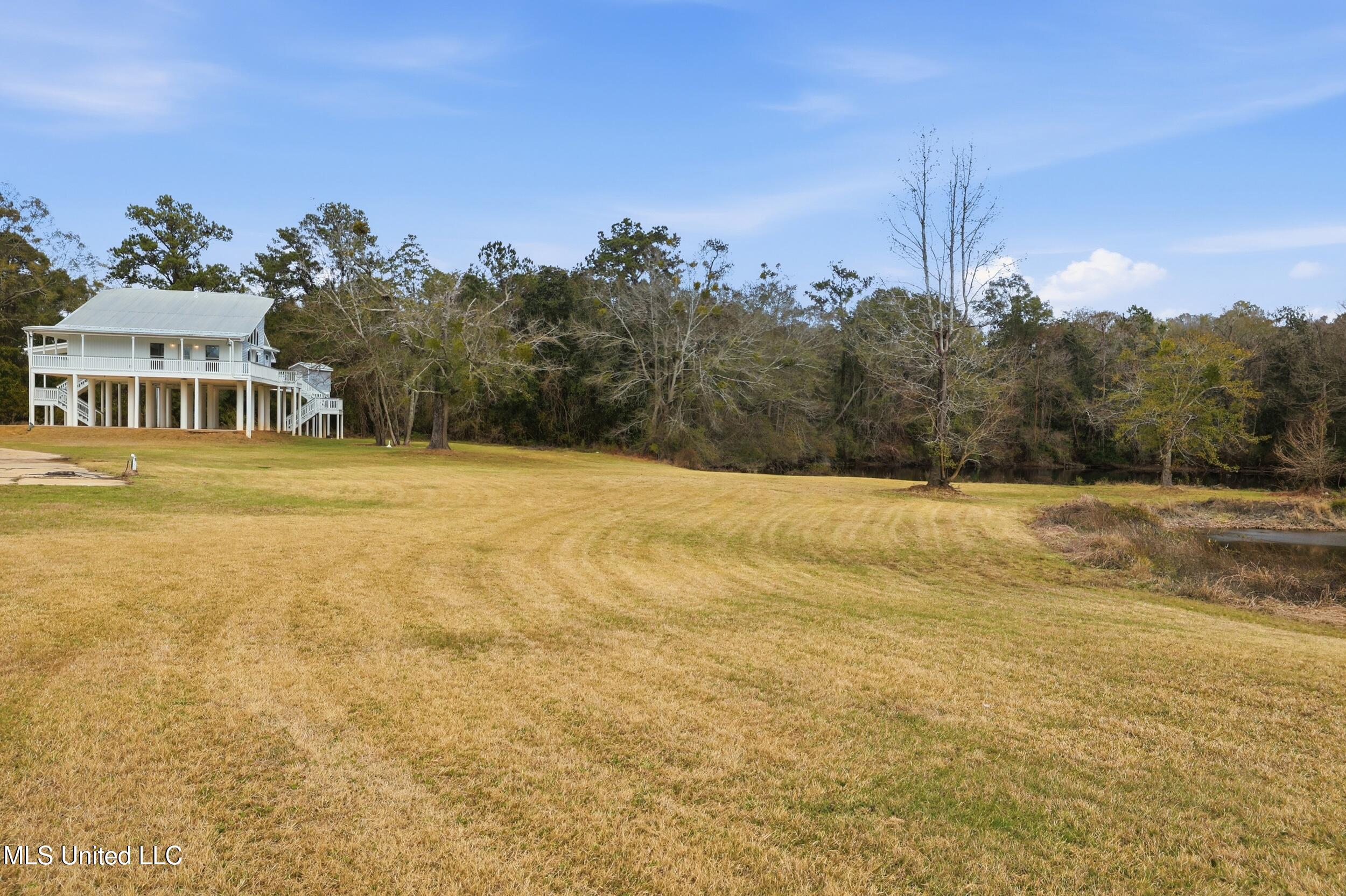 3285 Sandy Bluff Drive D'Iberville, MS 39540 - Photo 61 of 86 37_r6__7895