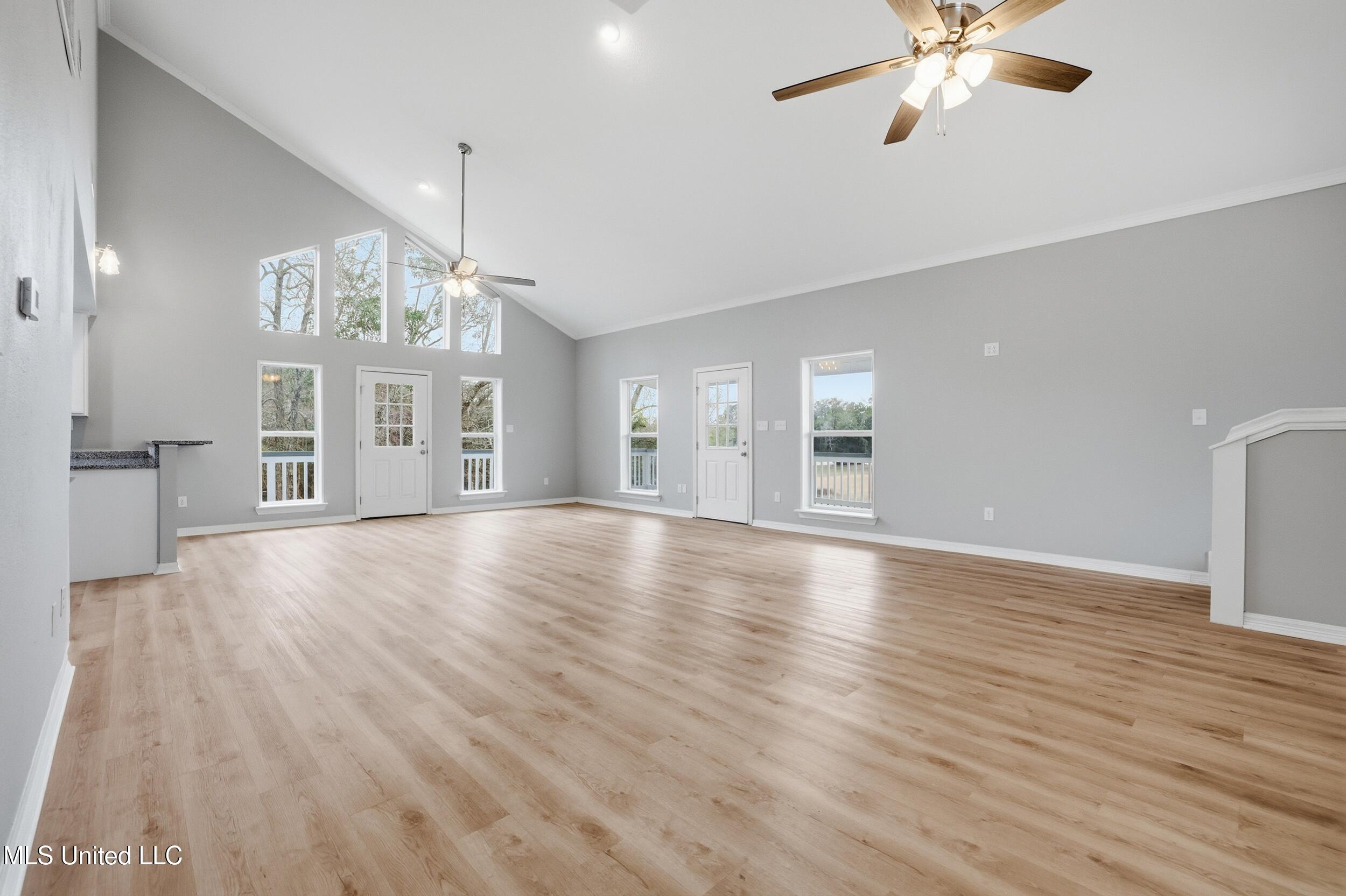 3285 Sandy Bluff Drive D'Iberville, MS 39540 - Photo 9 of 86 living room