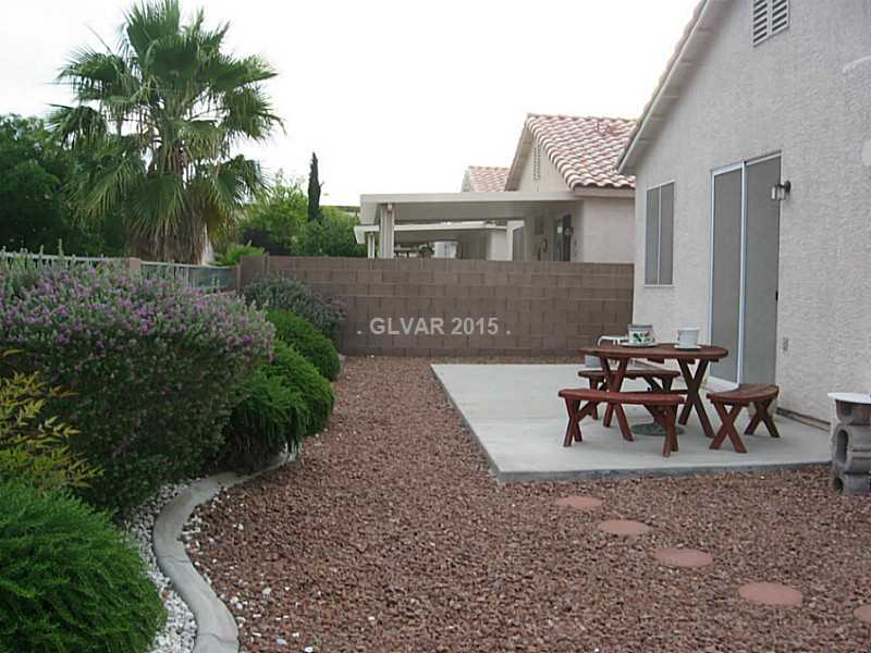 10115 Black Duck Court Las Vegas, NV 89117 - Photo 14 of 16 Yard/Garden.