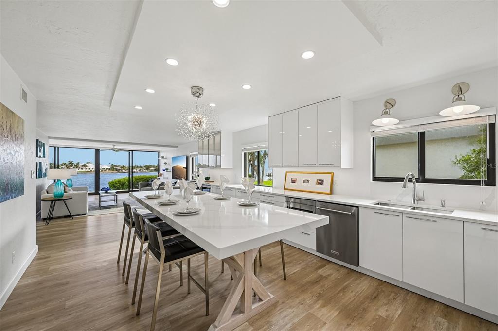 6200 Flotilla Drive, Unit 301 Holmes Beach, FL 34217 - Photo 15 of 35 Gallery Image 15