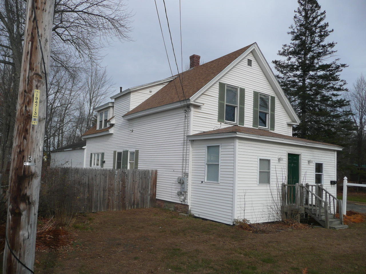 8 Morrill Street Milo, ME 04463 - Photo 3 of 20 P1040816