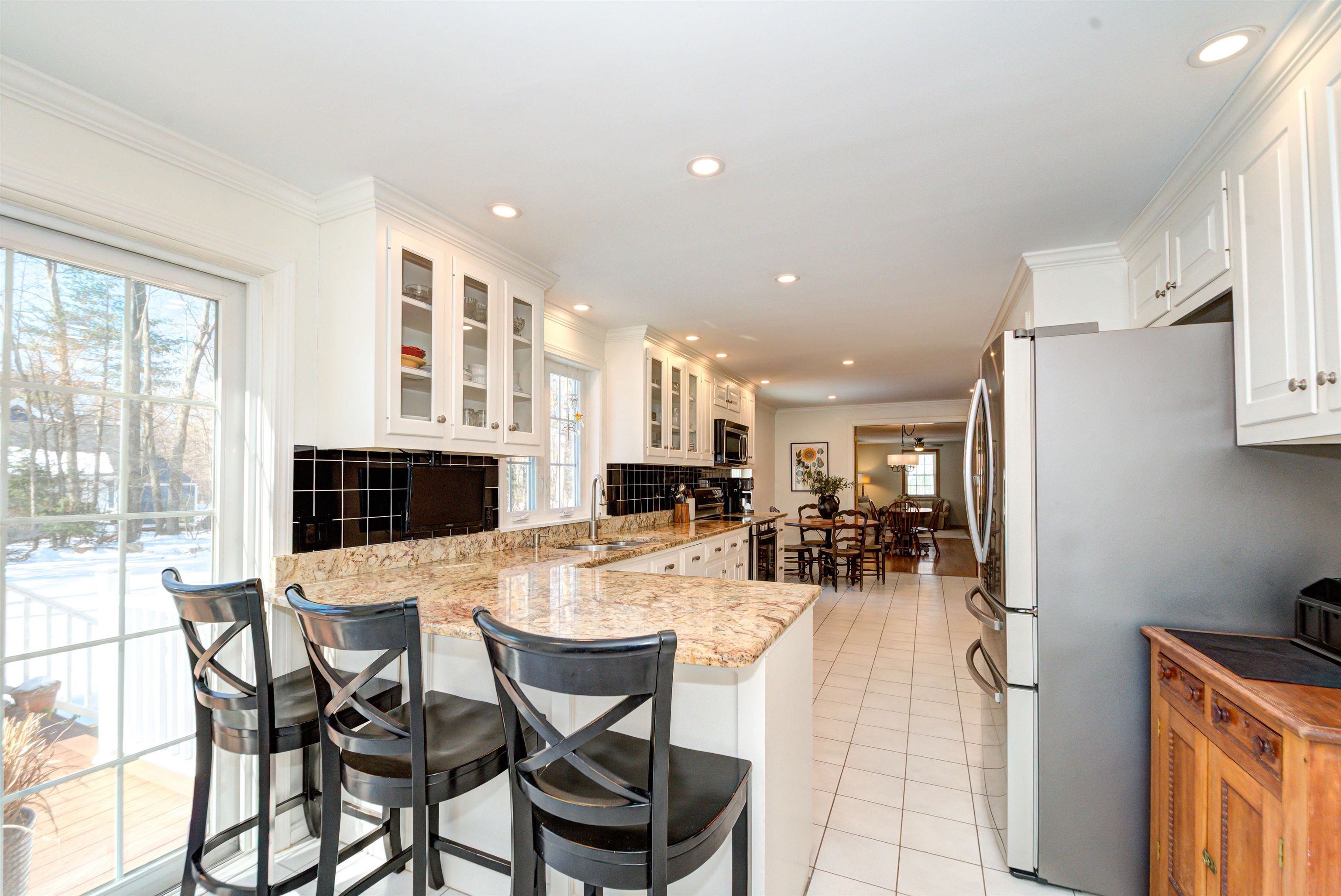 28 Blossom Road Windham, NH 03087 - Photo 12 of 60