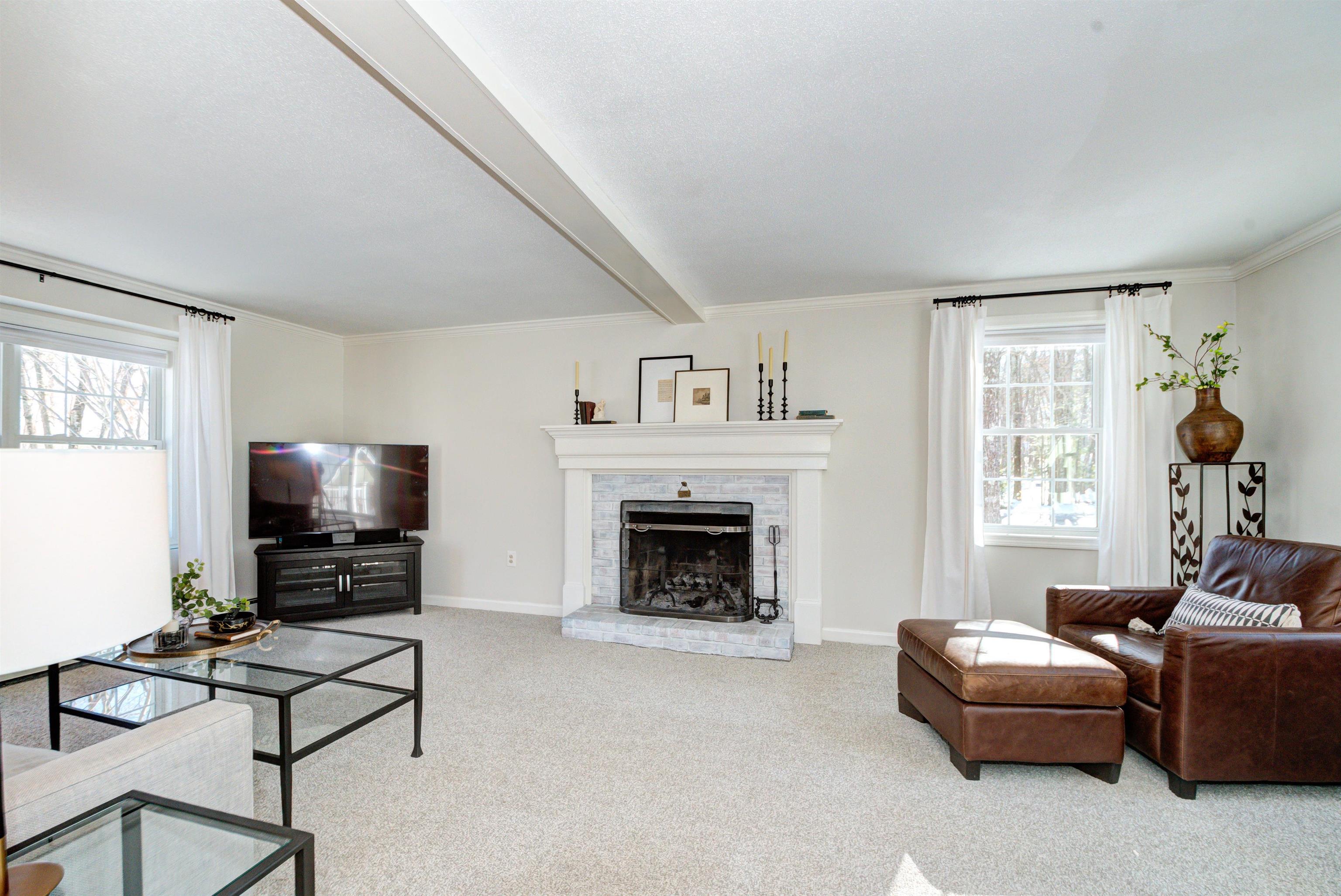 28 Blossom Road Windham, NH 03087 - Photo 16 of 60