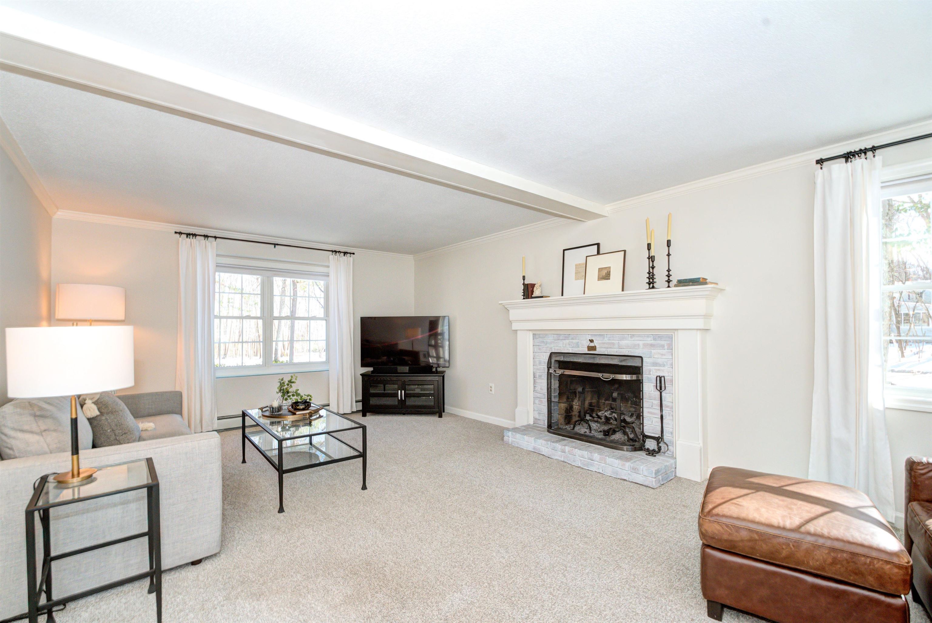 28 Blossom Road Windham, NH 03087 - Photo 19 of 60