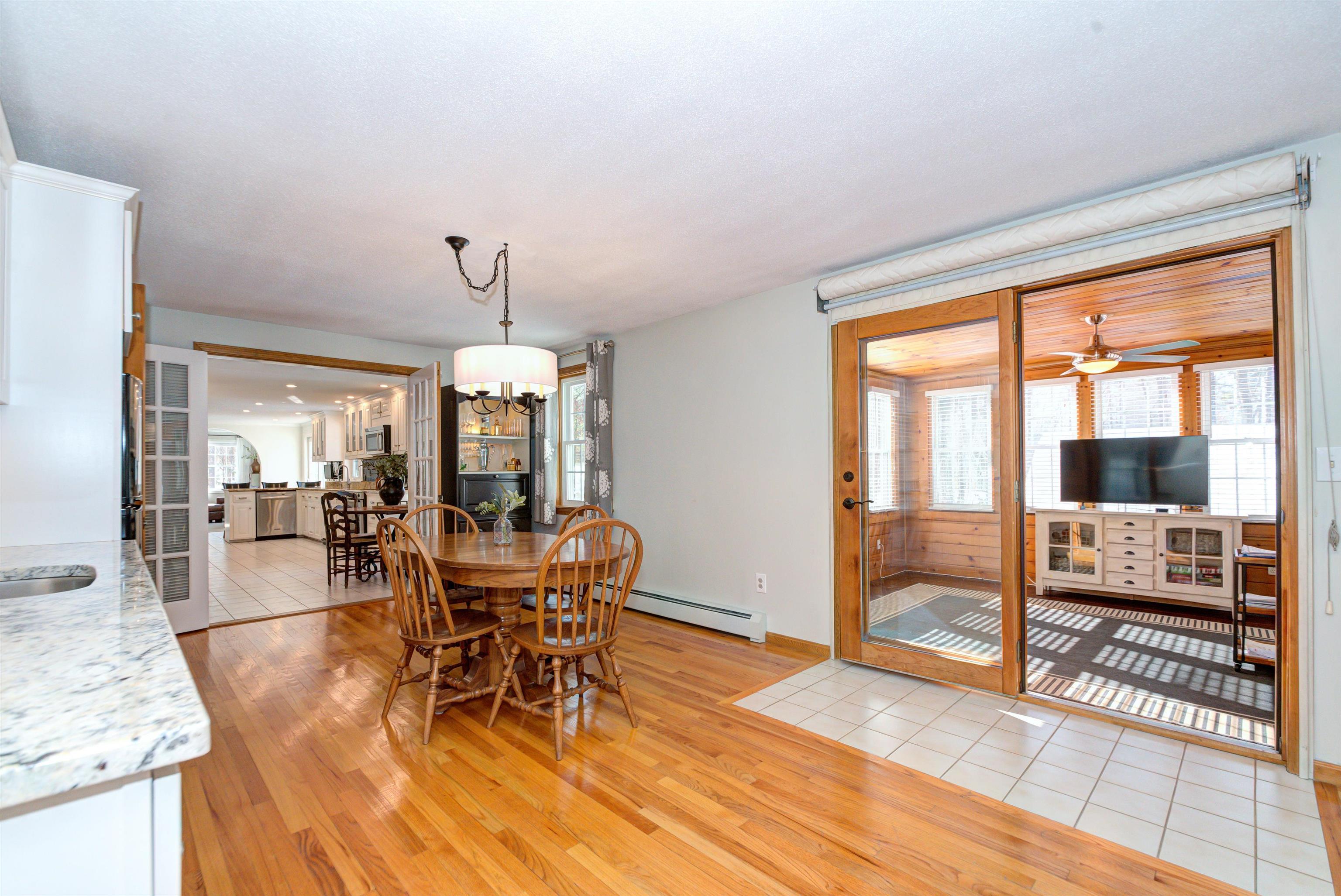 28 Blossom Road Windham, NH 03087 - Photo 31 of 60