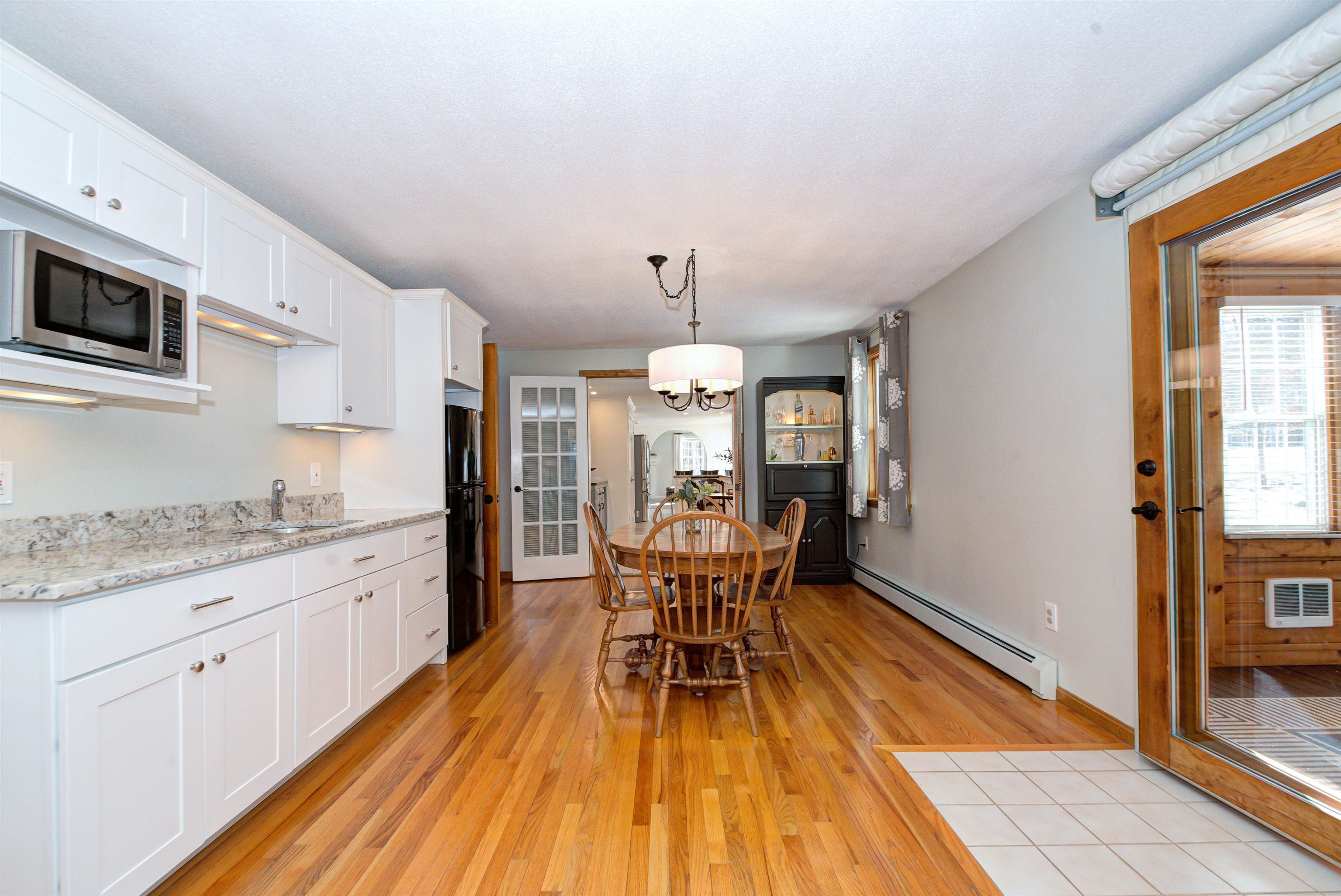 28 Blossom Road Windham, NH 03087 - Photo 33 of 60