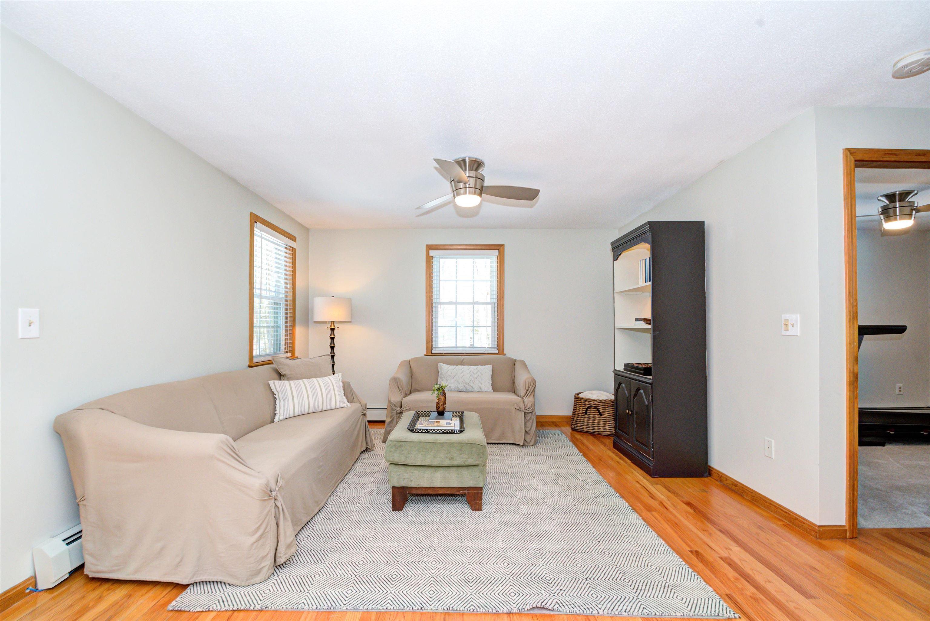 28 Blossom Road Windham, NH 03087 - Photo 35 of 60
