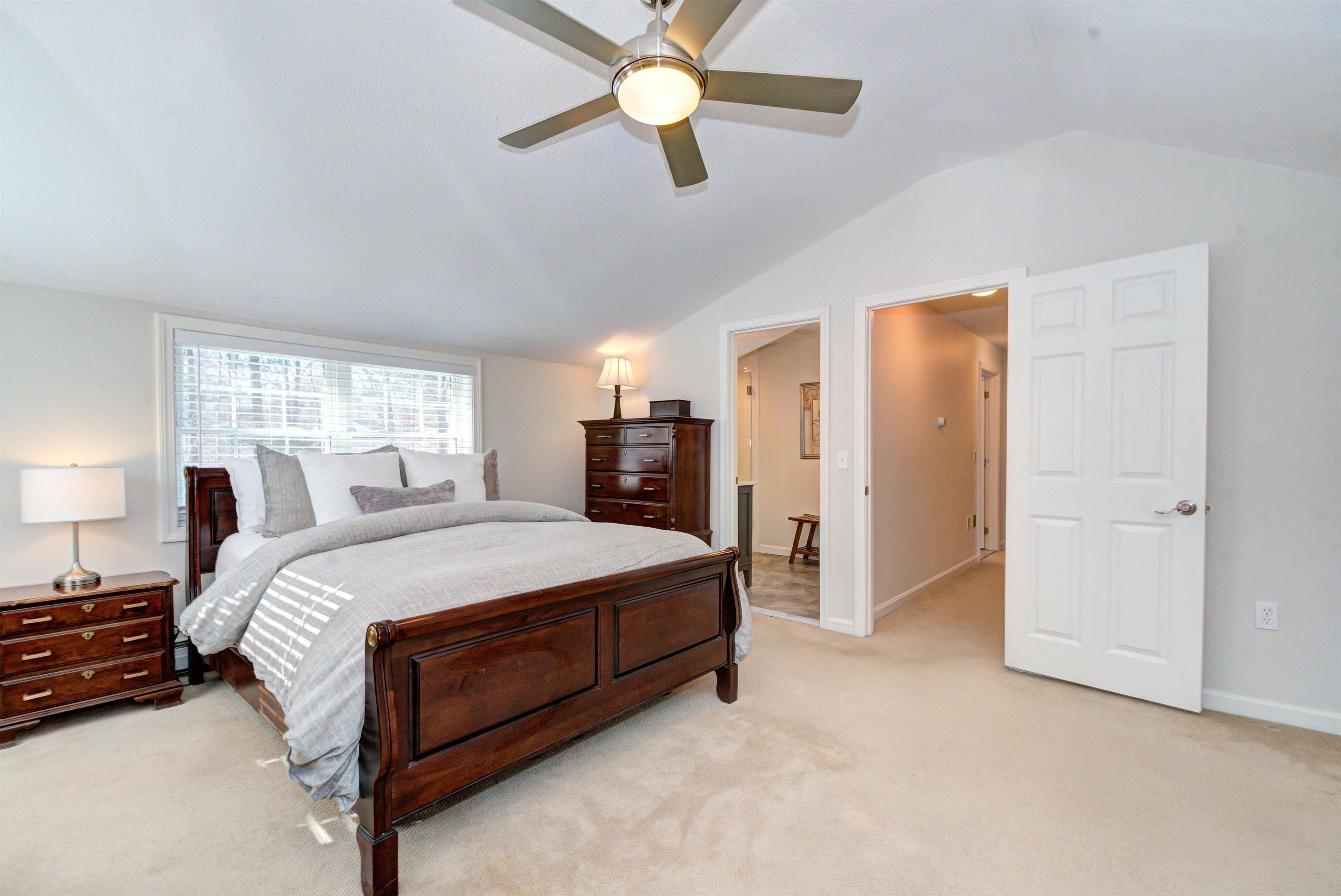 28 Blossom Road Windham, NH 03087 - Photo 48 of 60