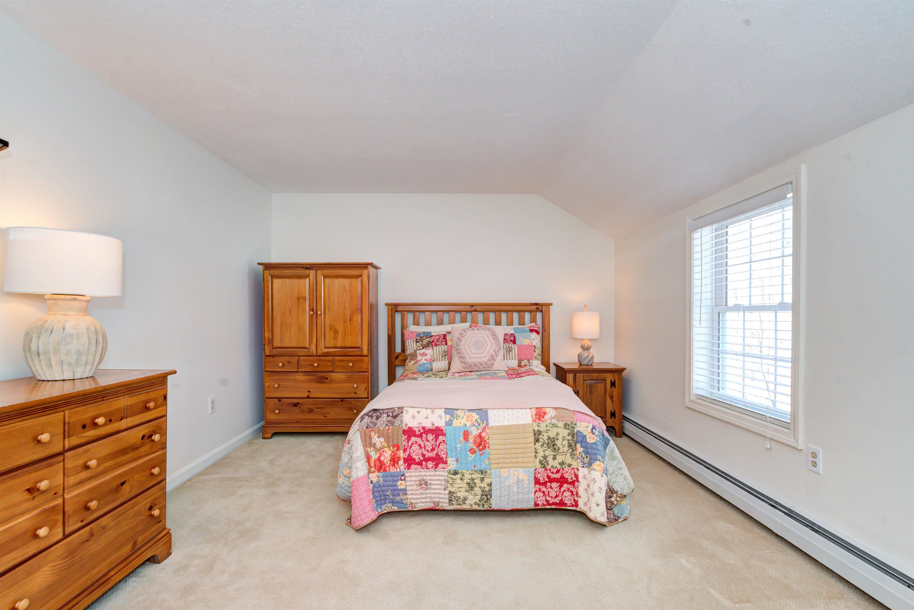 28 Blossom Road Windham, NH 03087 - Photo 53 of 60